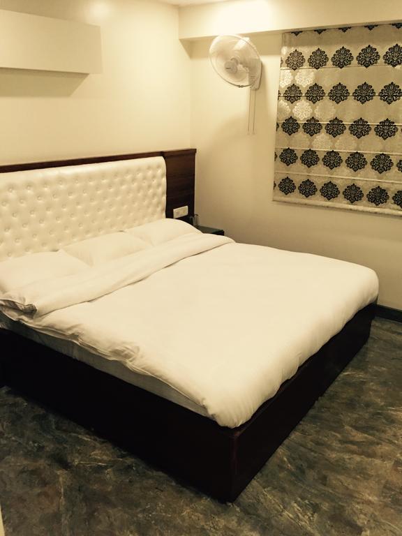 Vivek Hotel 뉴델리 외부 사진